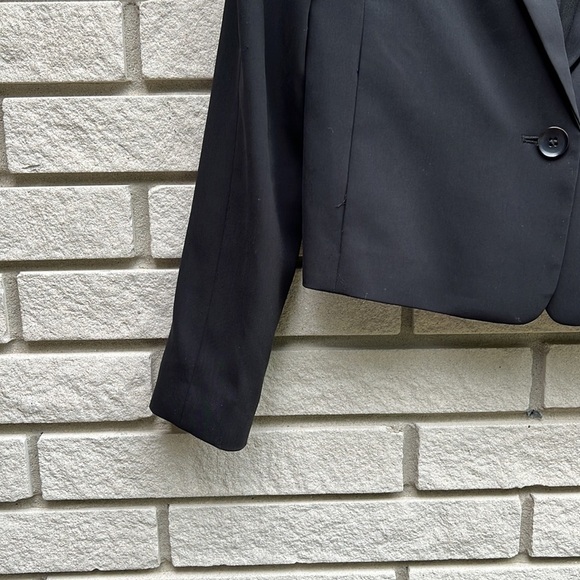 BCBGMaxAzria Black Collarless 1 Button Blazer XS - Picture 3 of 14